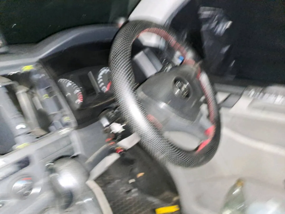 181 Vw transporter front end - Image 3