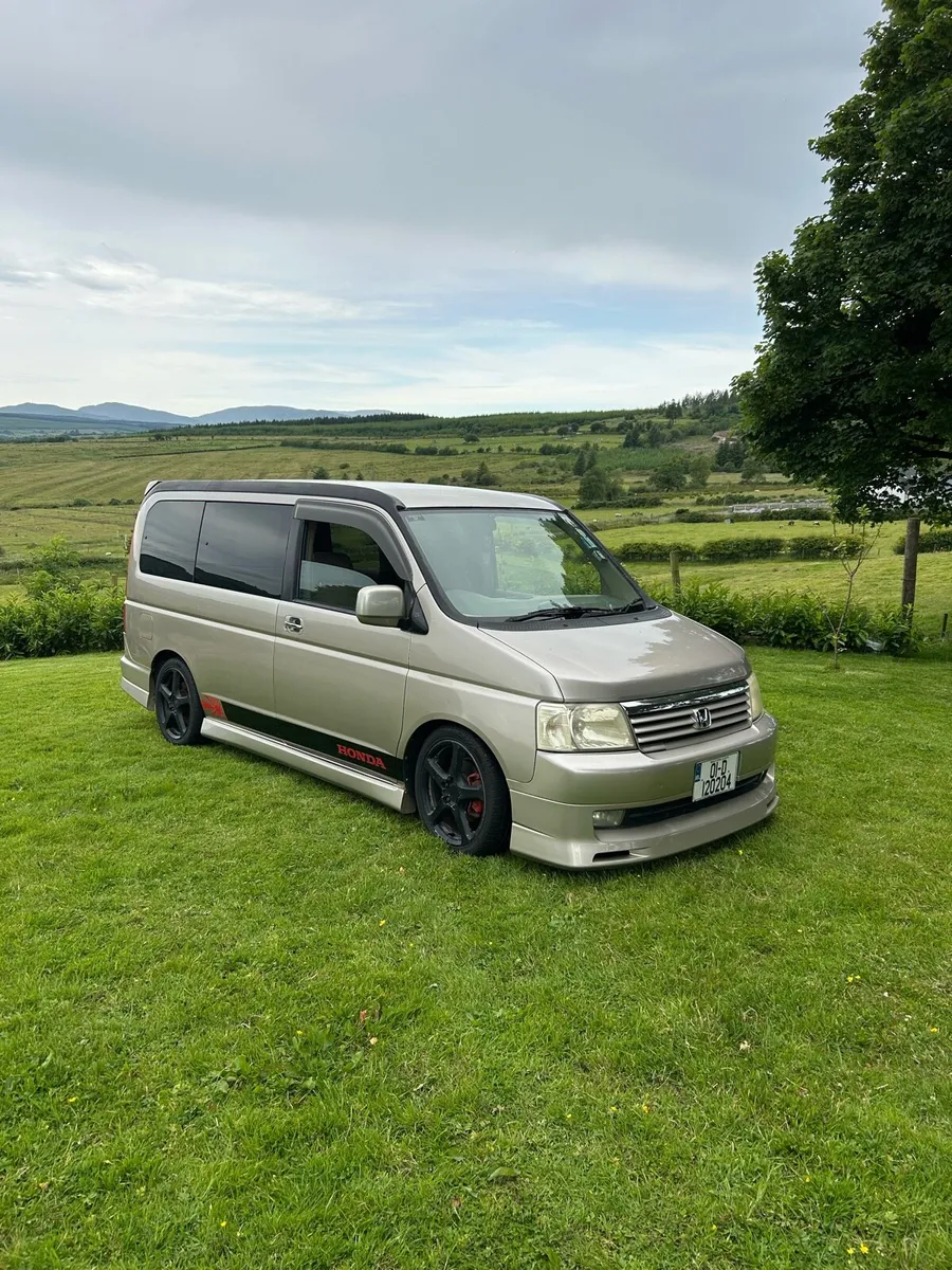 Honda StepWagon - Image 3
