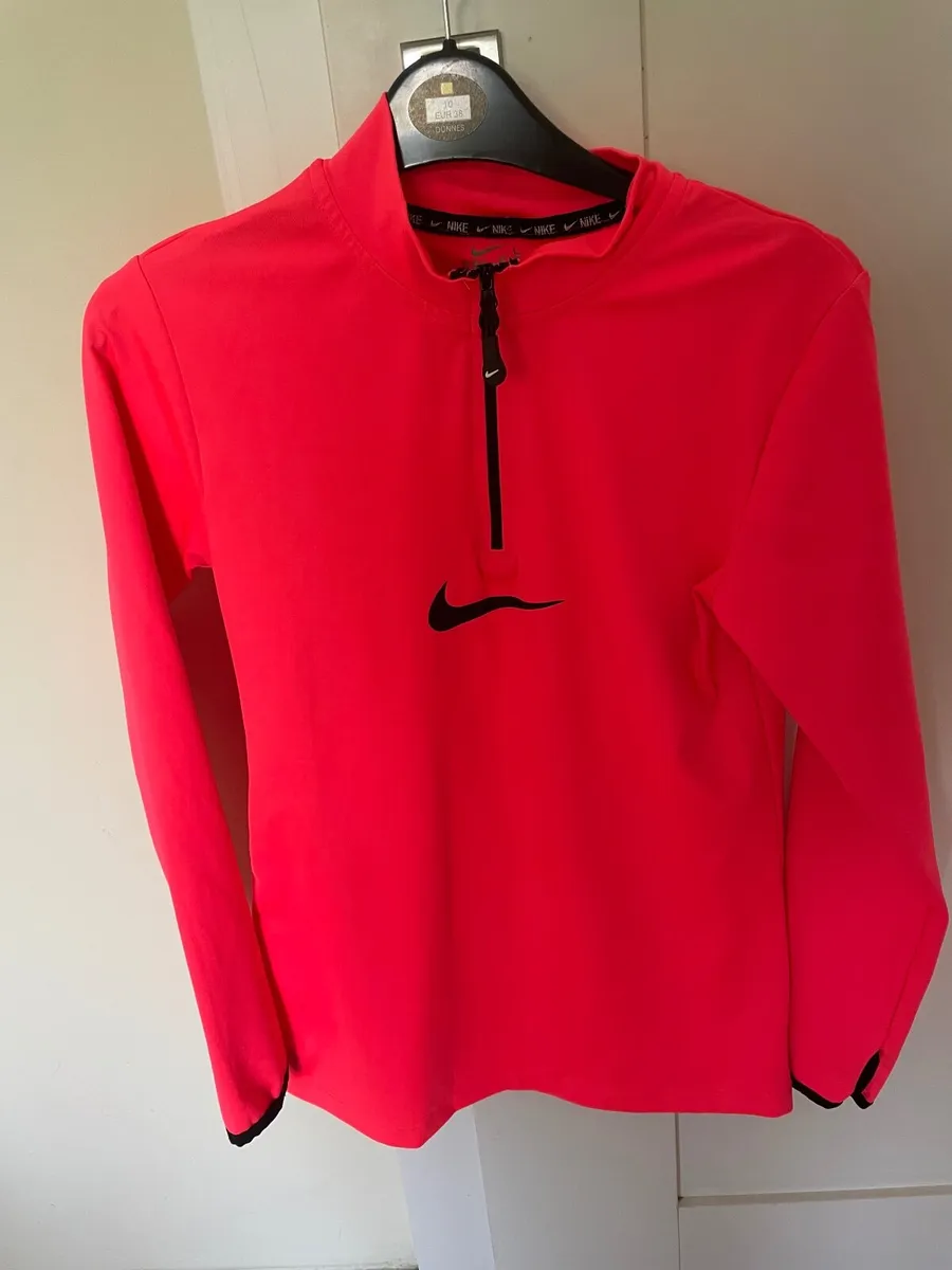 Nike Dri Fit Top - Image 2