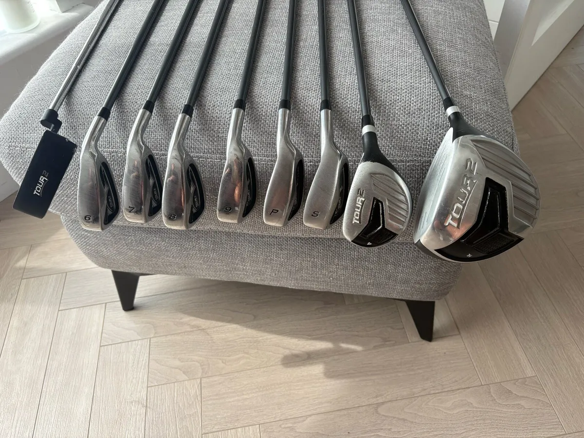 Spalding Ladies Golf Clubs with bag - Image 2