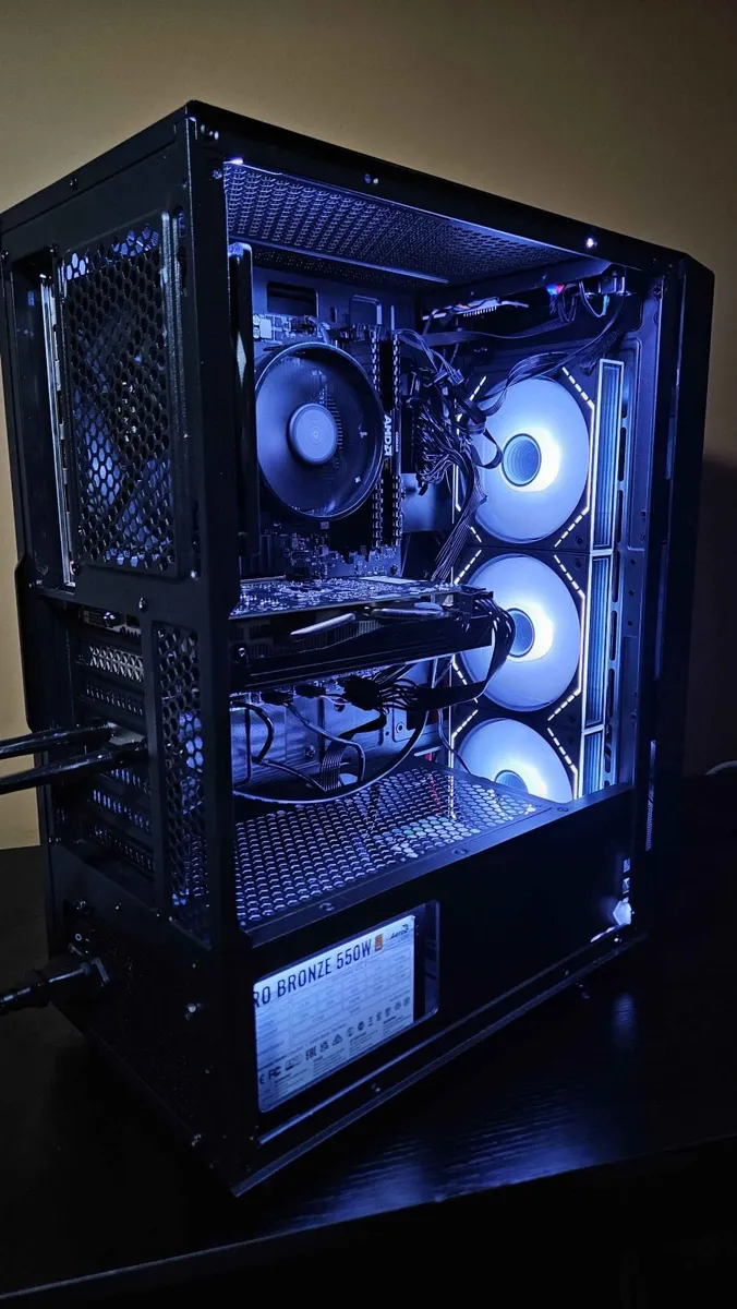 NEW Custom Built Mid Tower Gaming PC | New Parts - Image 3