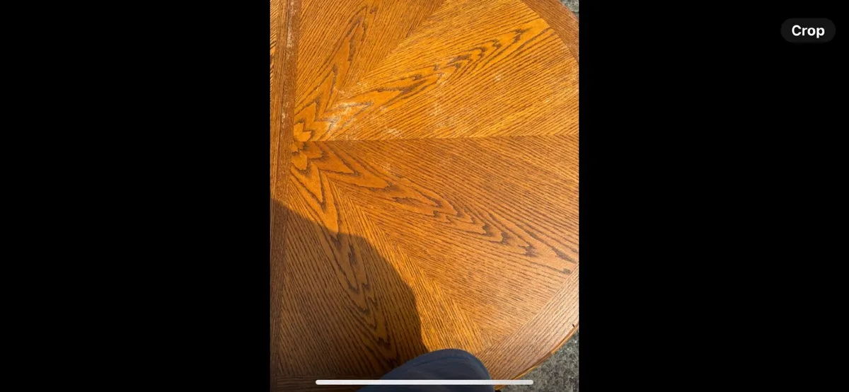Solid Oak Country Syle Table and 6 chairs - Image 4