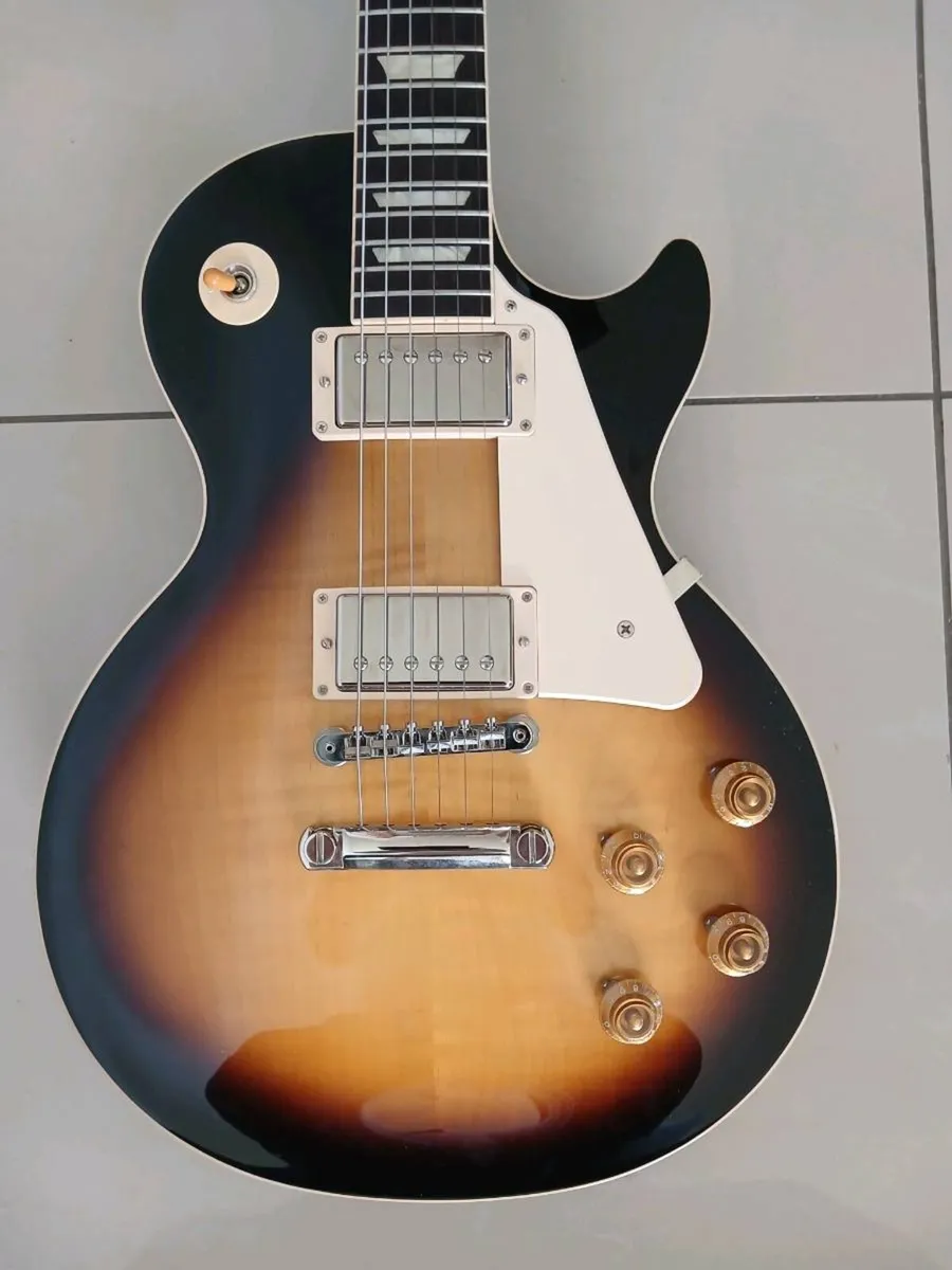 Gibson Les Paul Standard - Image 1