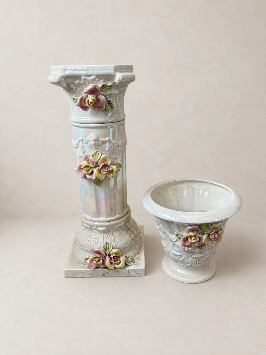 Vintage Porcelain Jardinière and Pedestal Stand - Image 1