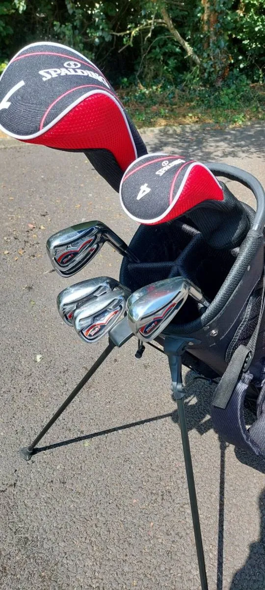Spalding golf club set - Image 1