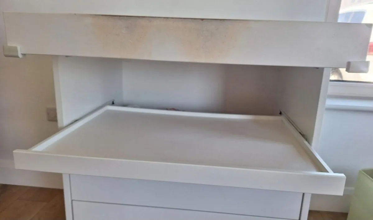Ikea Myllra Changing table - Image 3