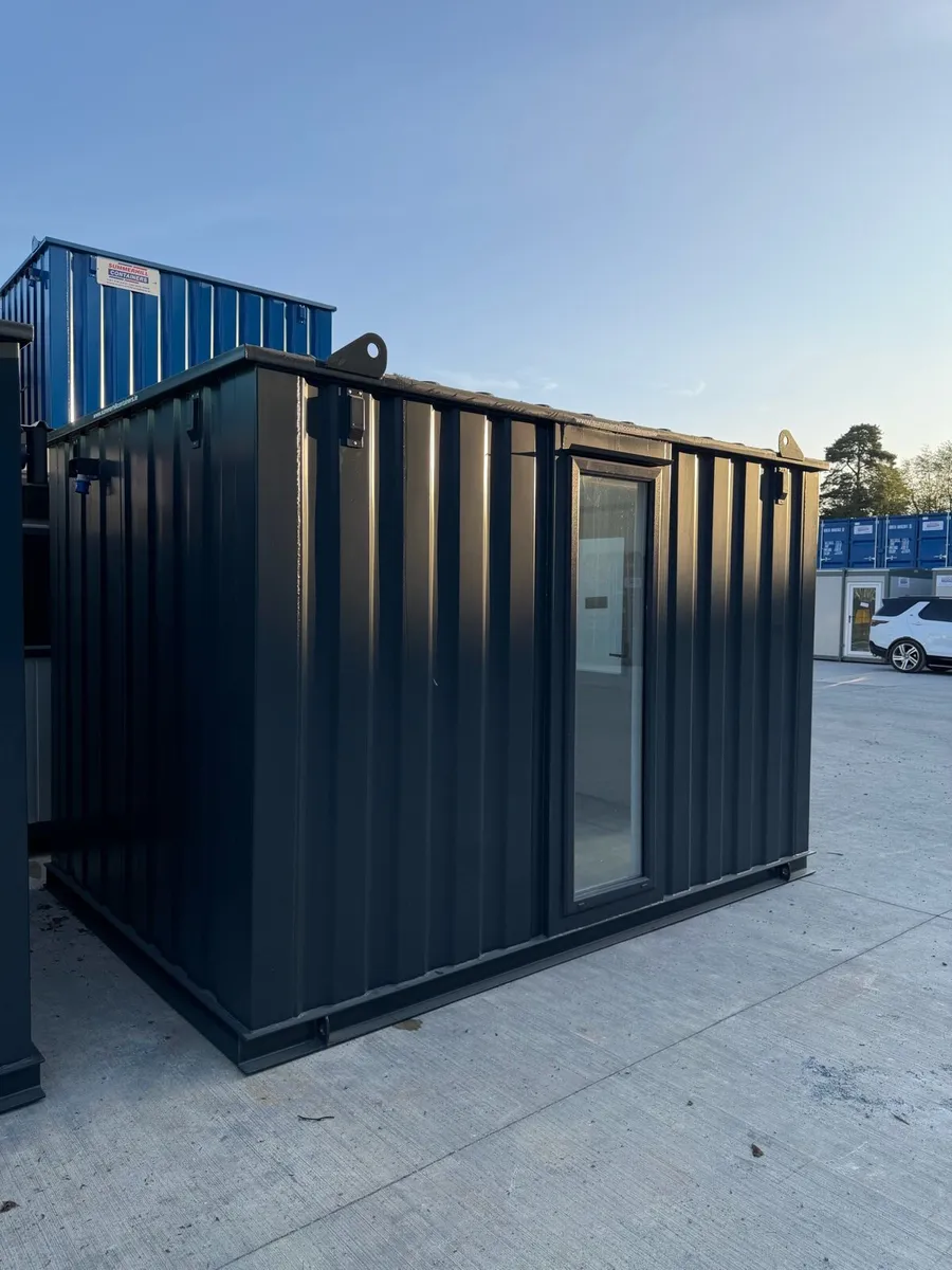 Home office  / garden room - Image 4