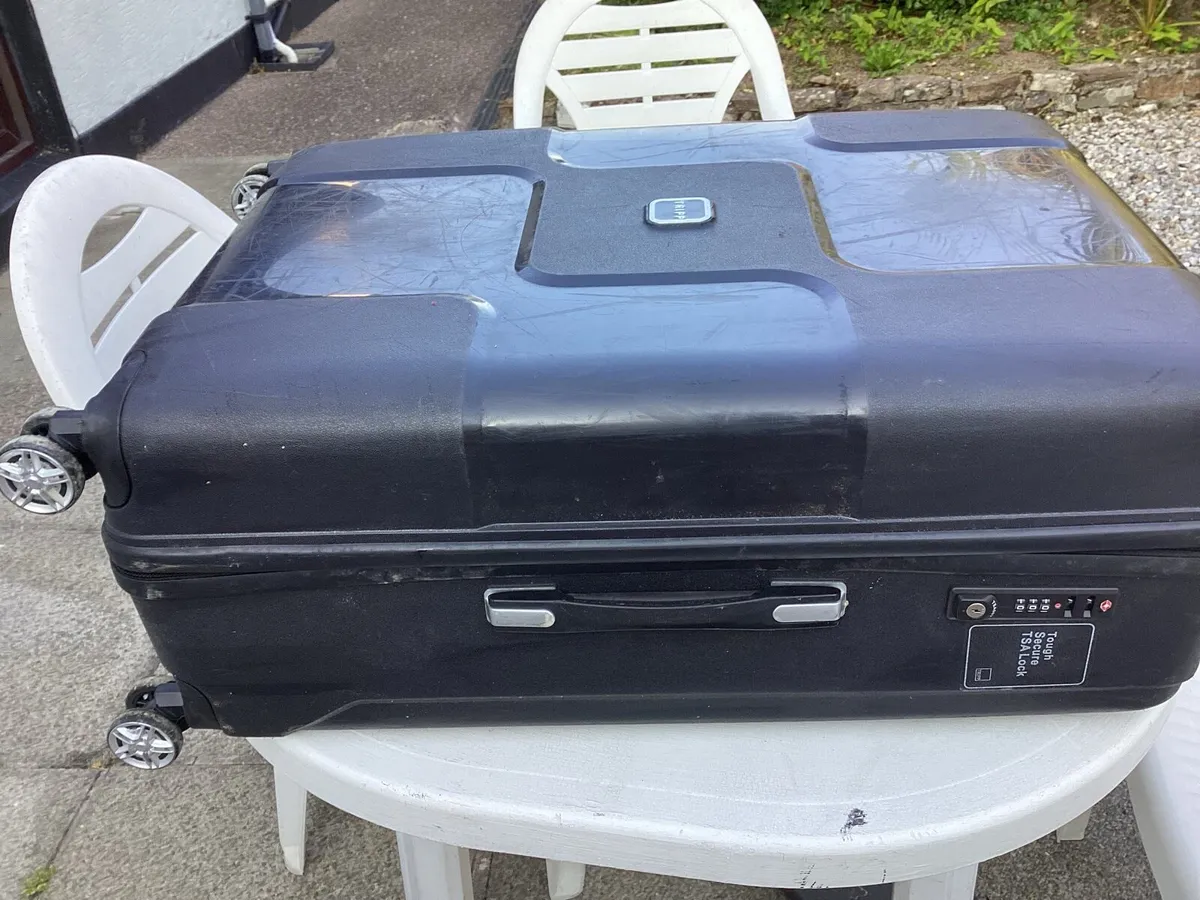 Two travel cases - Image 1