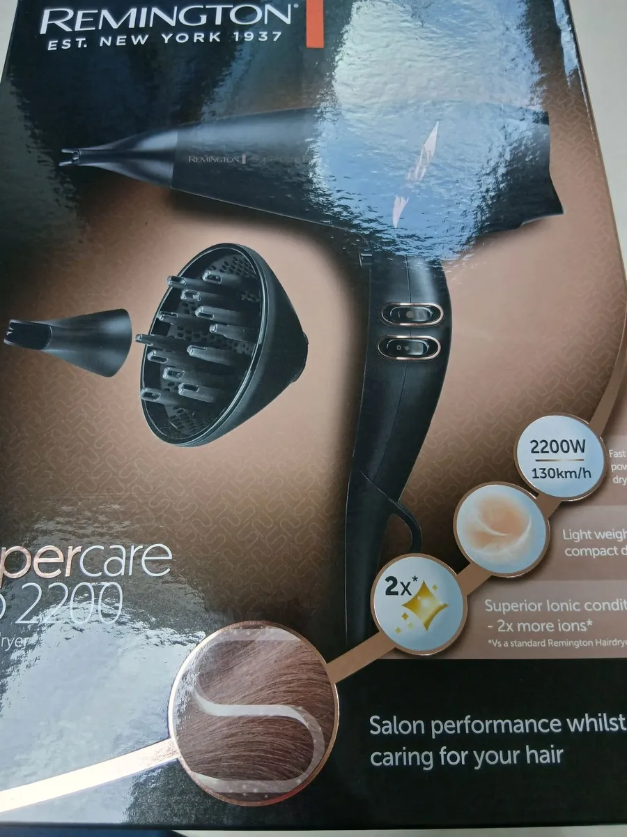 Hair dryer - Image 1