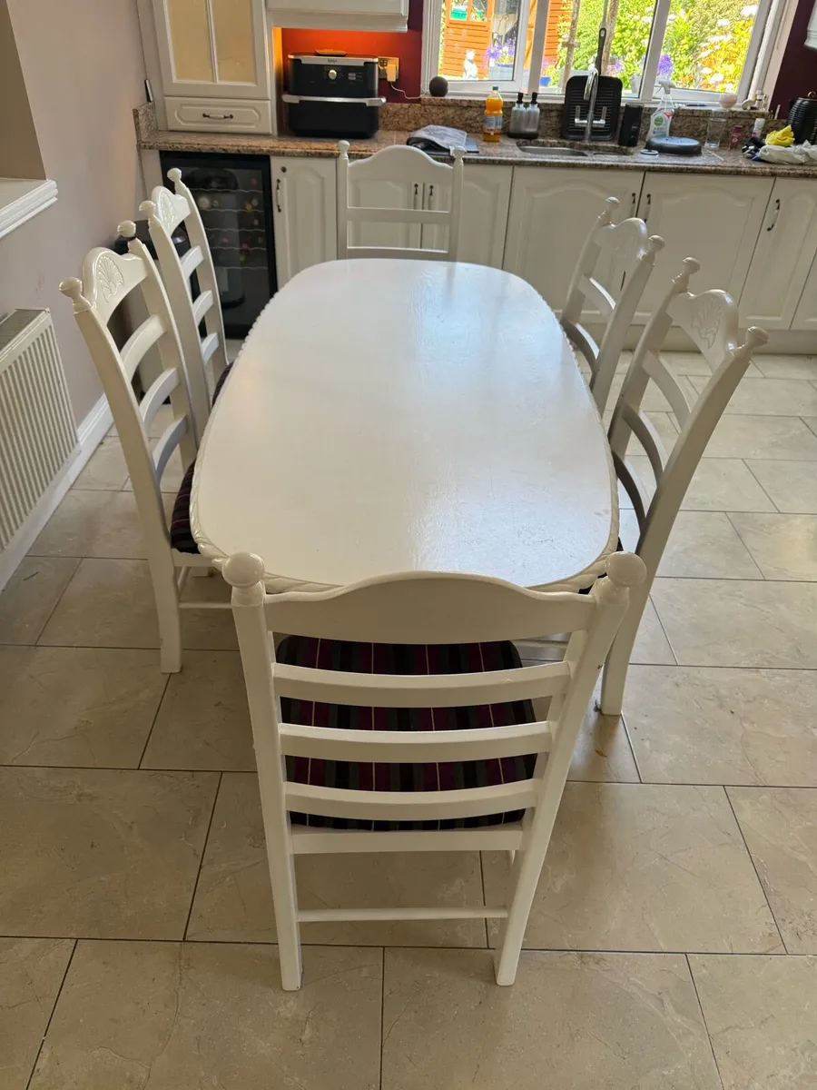 Hand painted Solid oak Kitchen table & 6 Chairs - Image 1