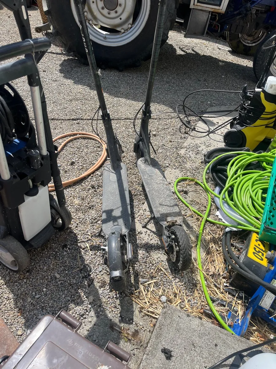Electric scooter - Image 1