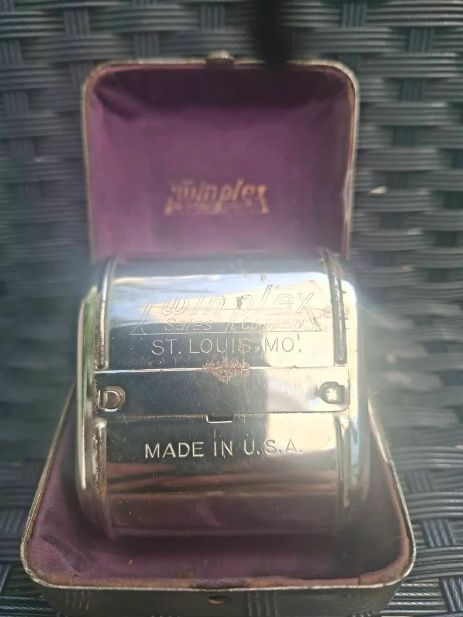 Antique Razor Blade Sharpener made in USA - Image 1