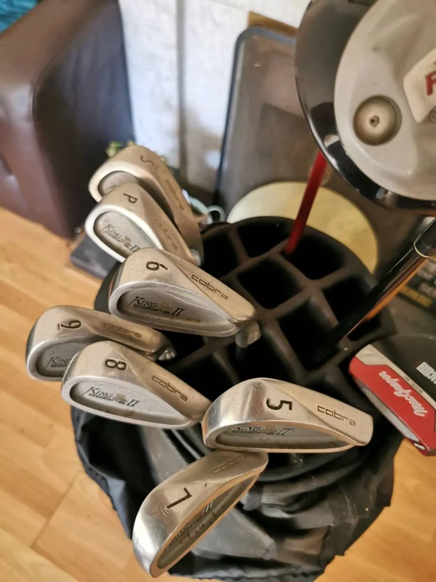 Golf clubs and bag - Image 3