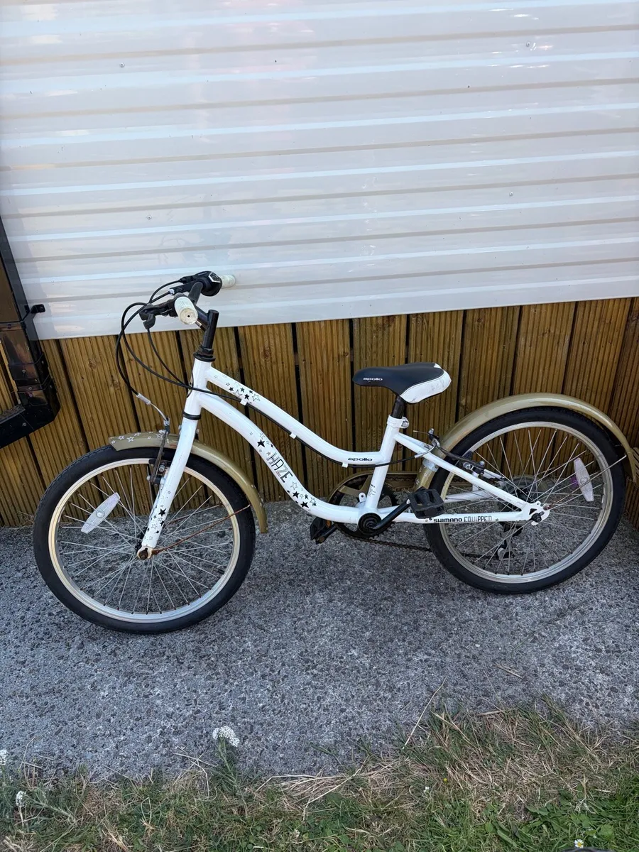 Girls bike - Image 2