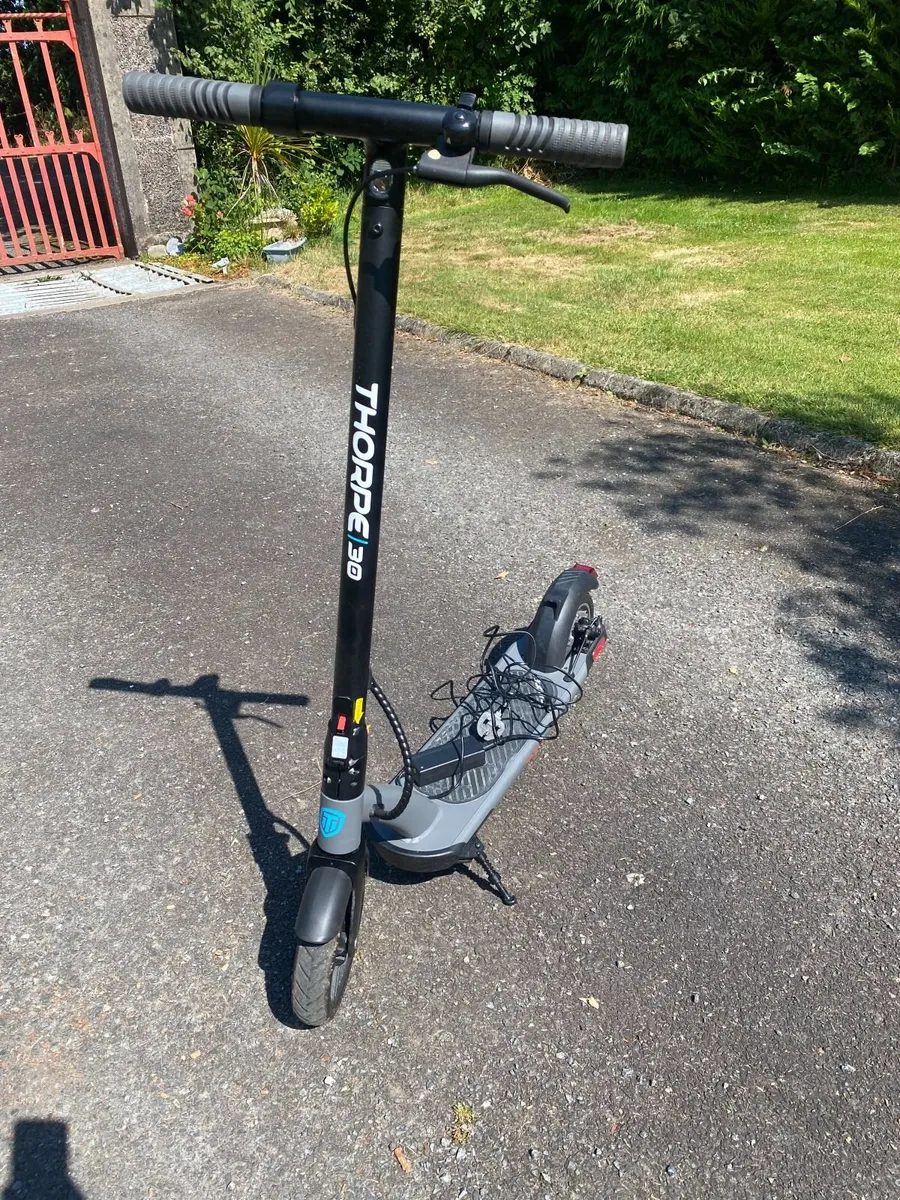electric scooter - Image 1