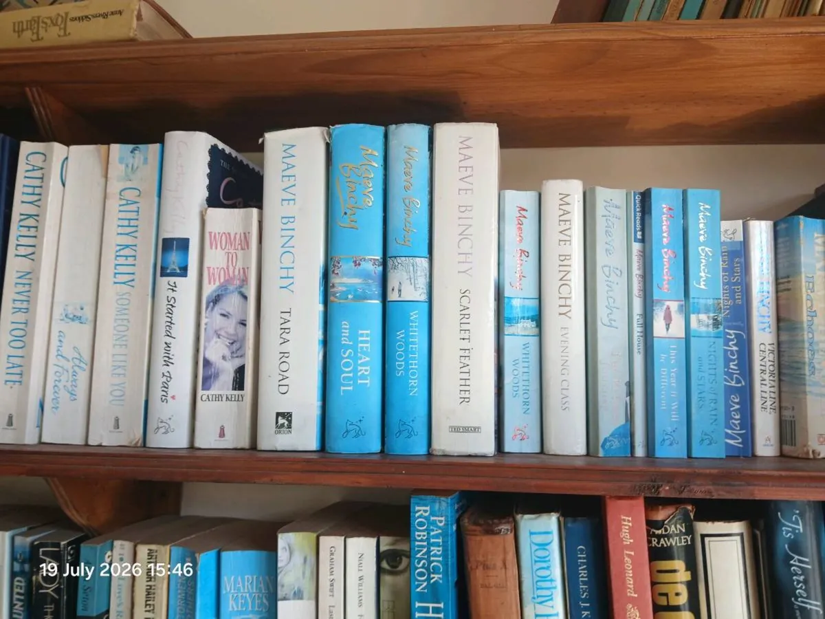 Large selection of books, - Image 1