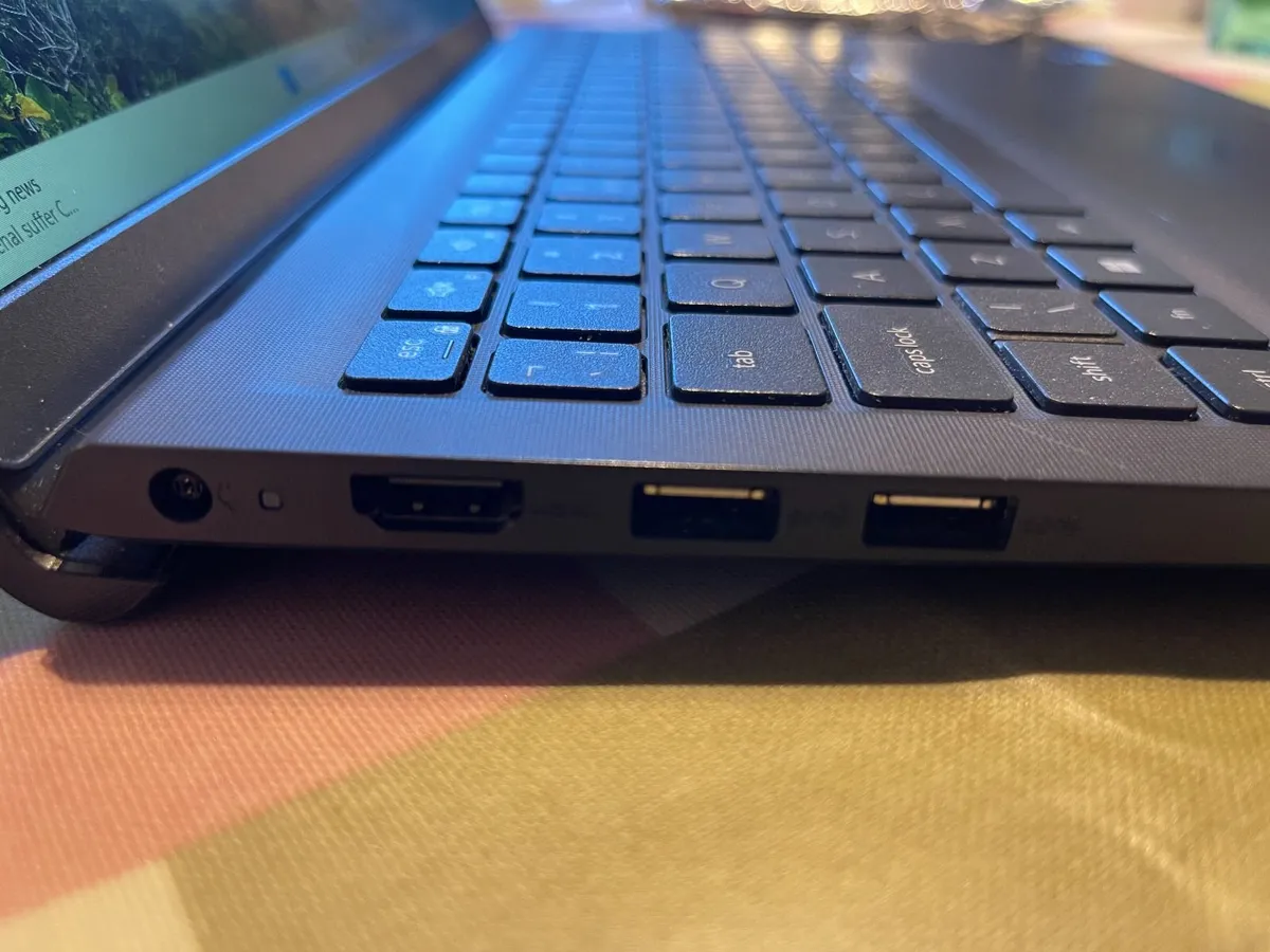 Dell Vostro 3520 - i5(12th)-16GB-2xSSD - Image 2