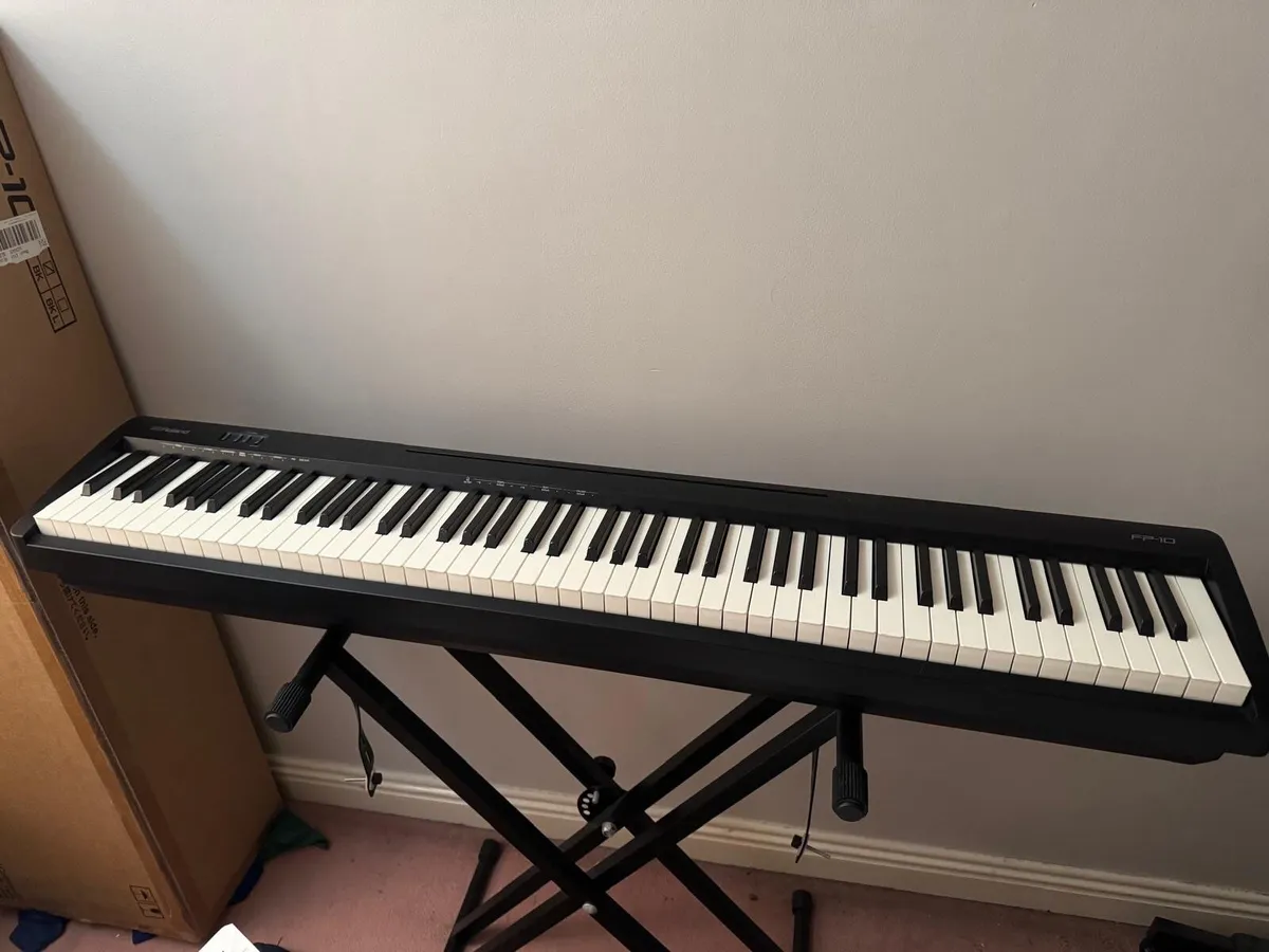 Electric piano (like new; original box incl) - Image 2