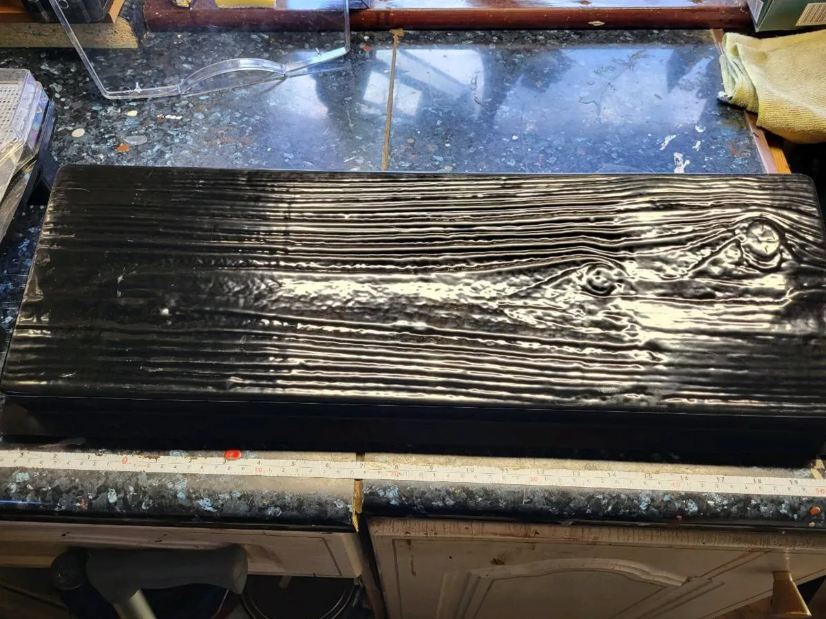 Concrete " wood" step molds. - Image 4