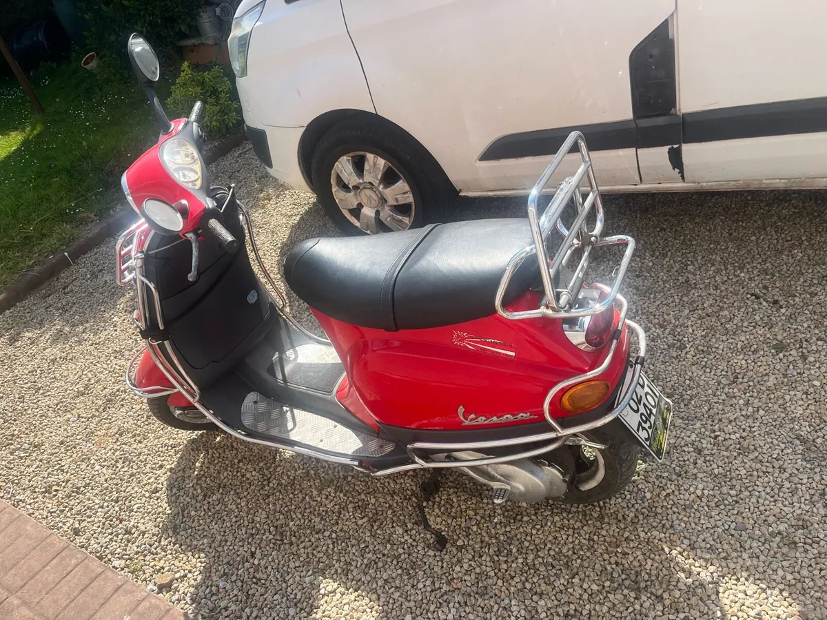 Vespa - Image 2