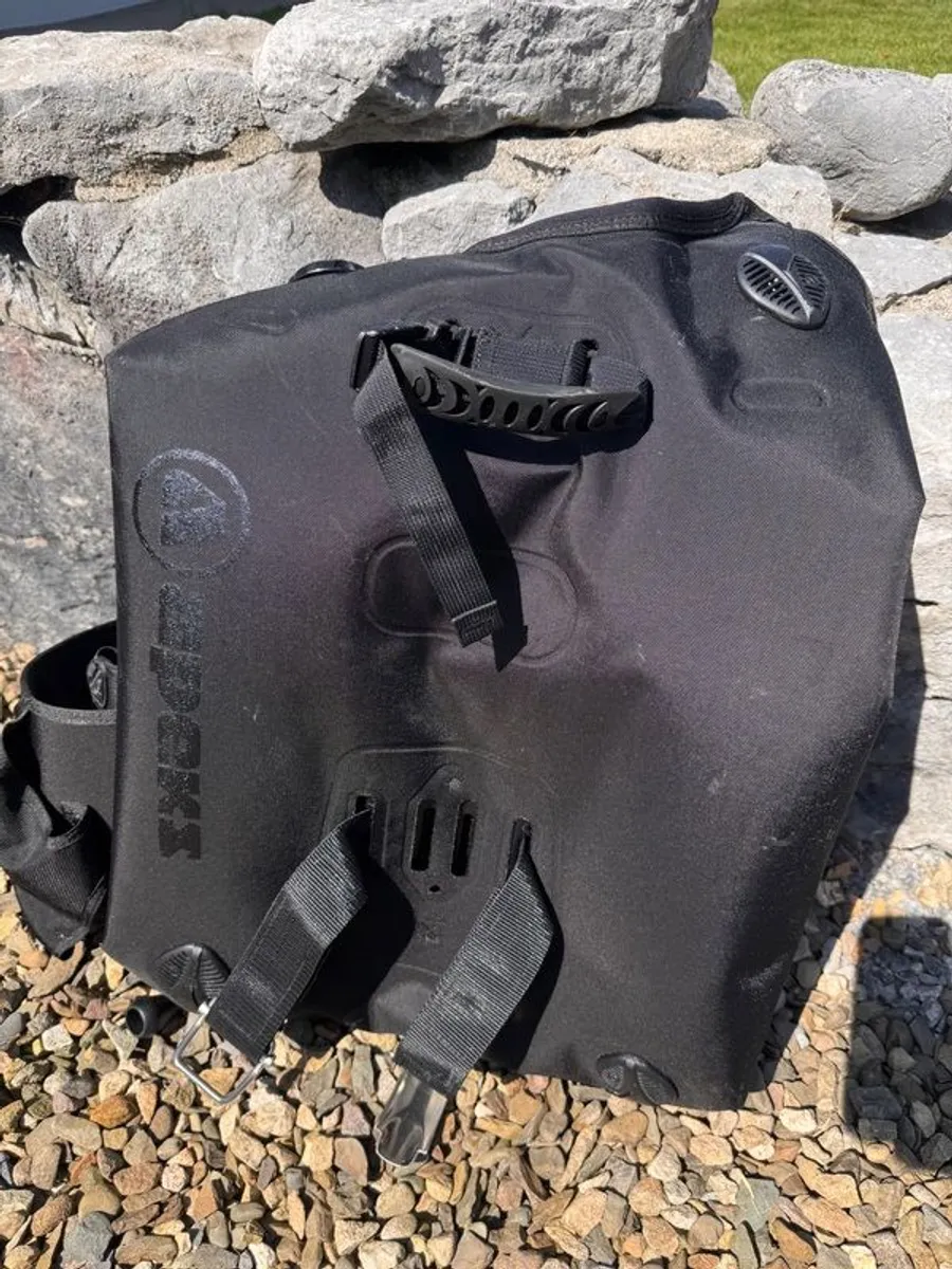 Apeks Black Ice Bcd (xl-xxl) - Image 3