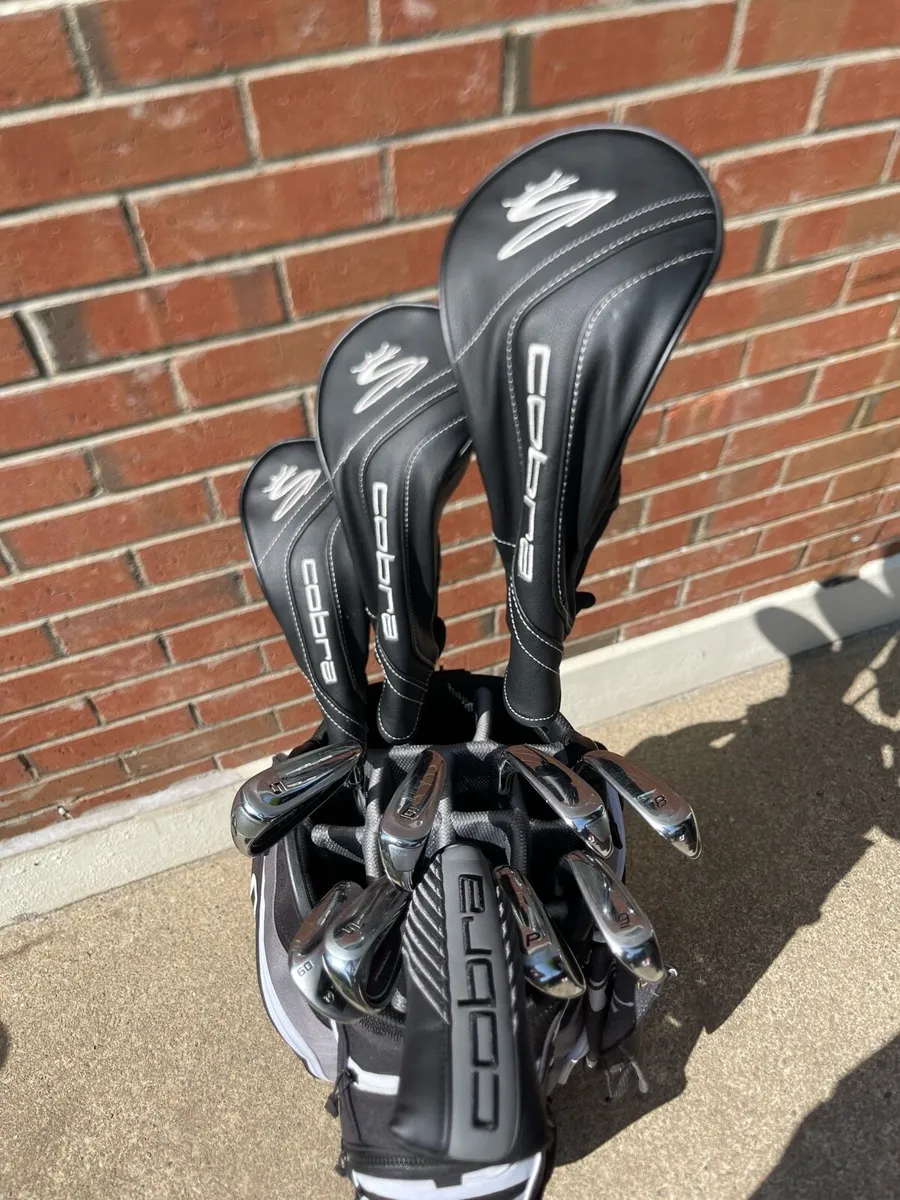 Cobra F9 Speedback Golf clubs - Image 1