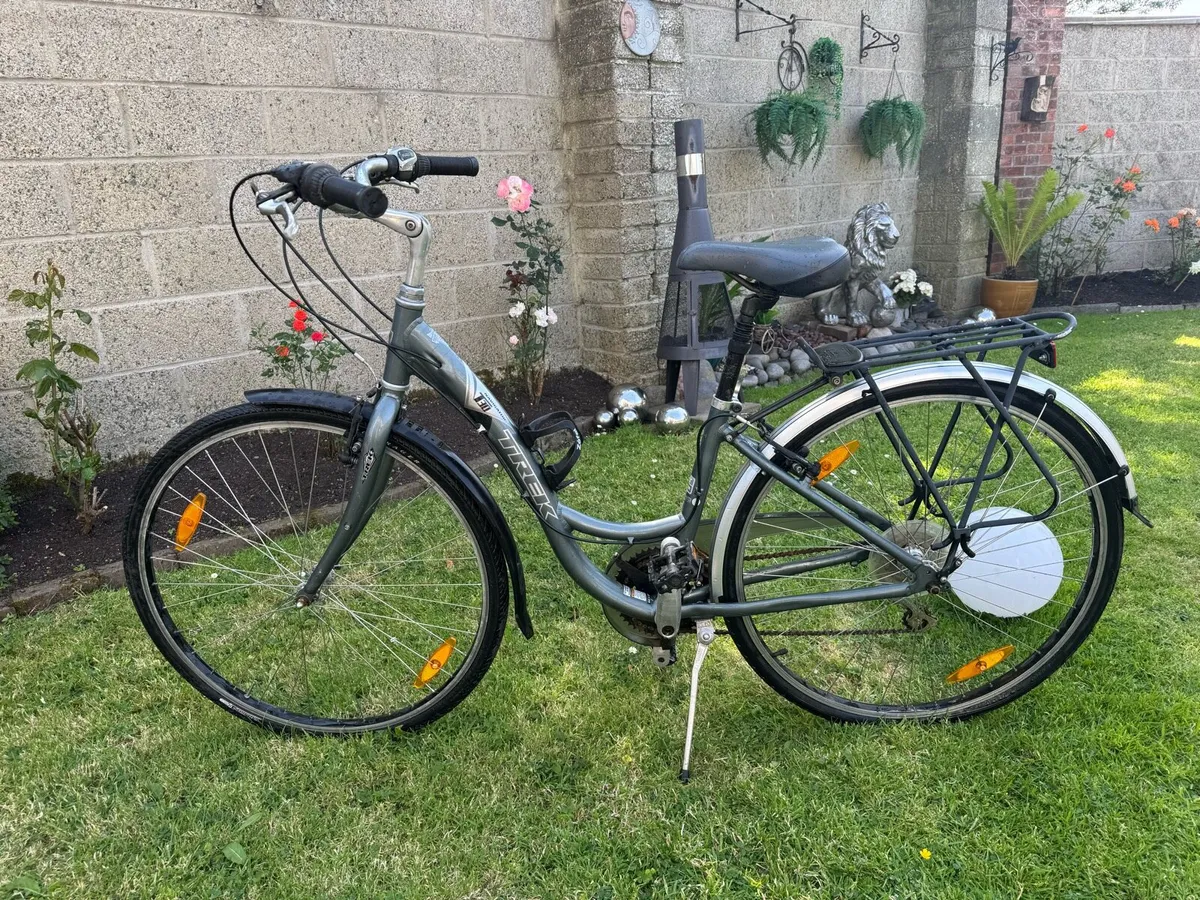 Ladies bike - Image 2