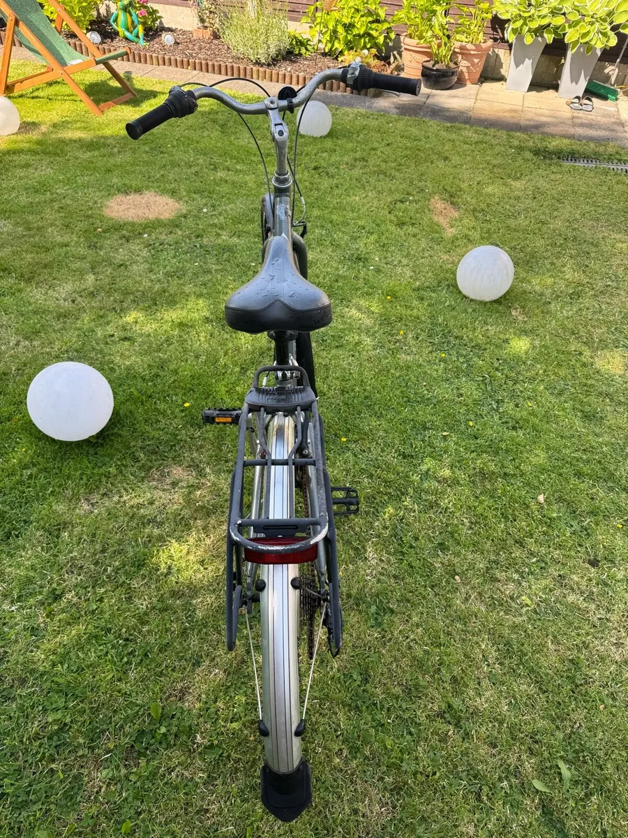 Ladies bike - Image 4