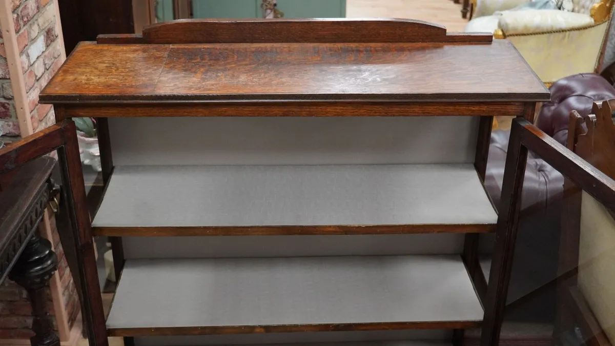 Oak Display Cabinet - Image 4
