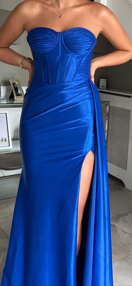 Debs dress - Image 4
