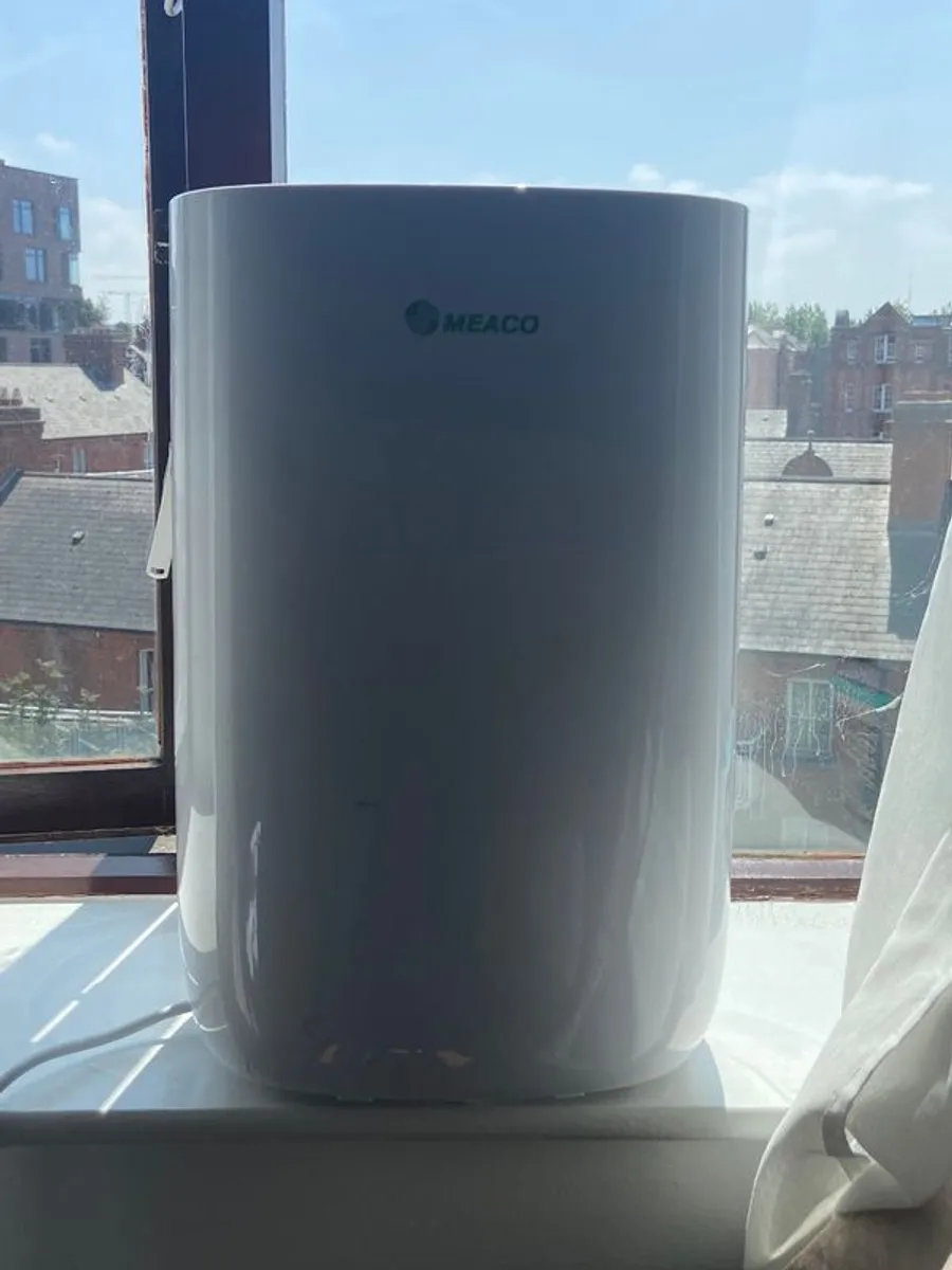 MeacoDry ABC 10L Dehumidifier - Image 3