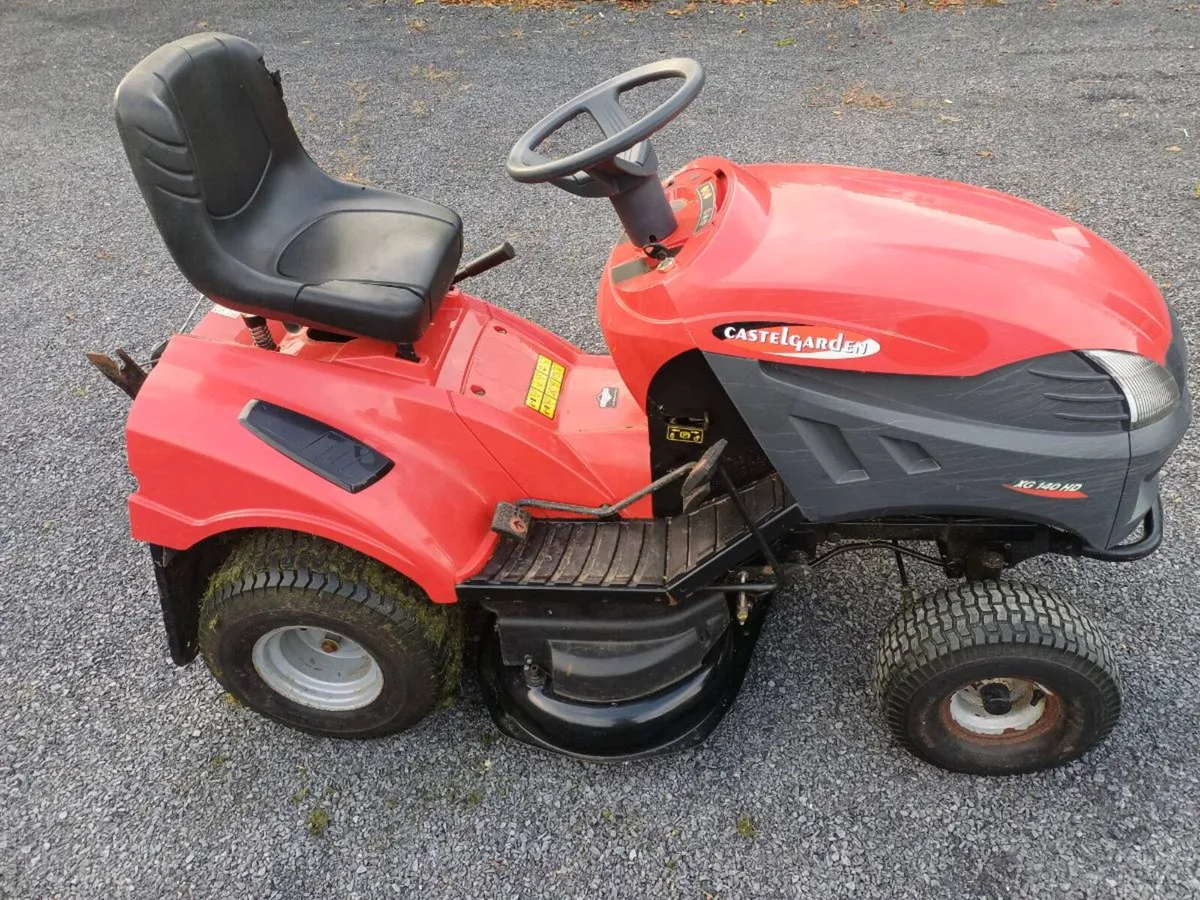 Castlegarden ride on lawnmower - Image 4