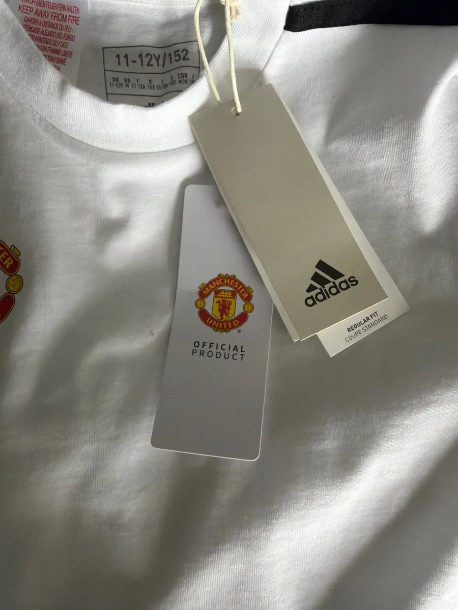 Adidas man united kids white t-shirt brand new - Image 3