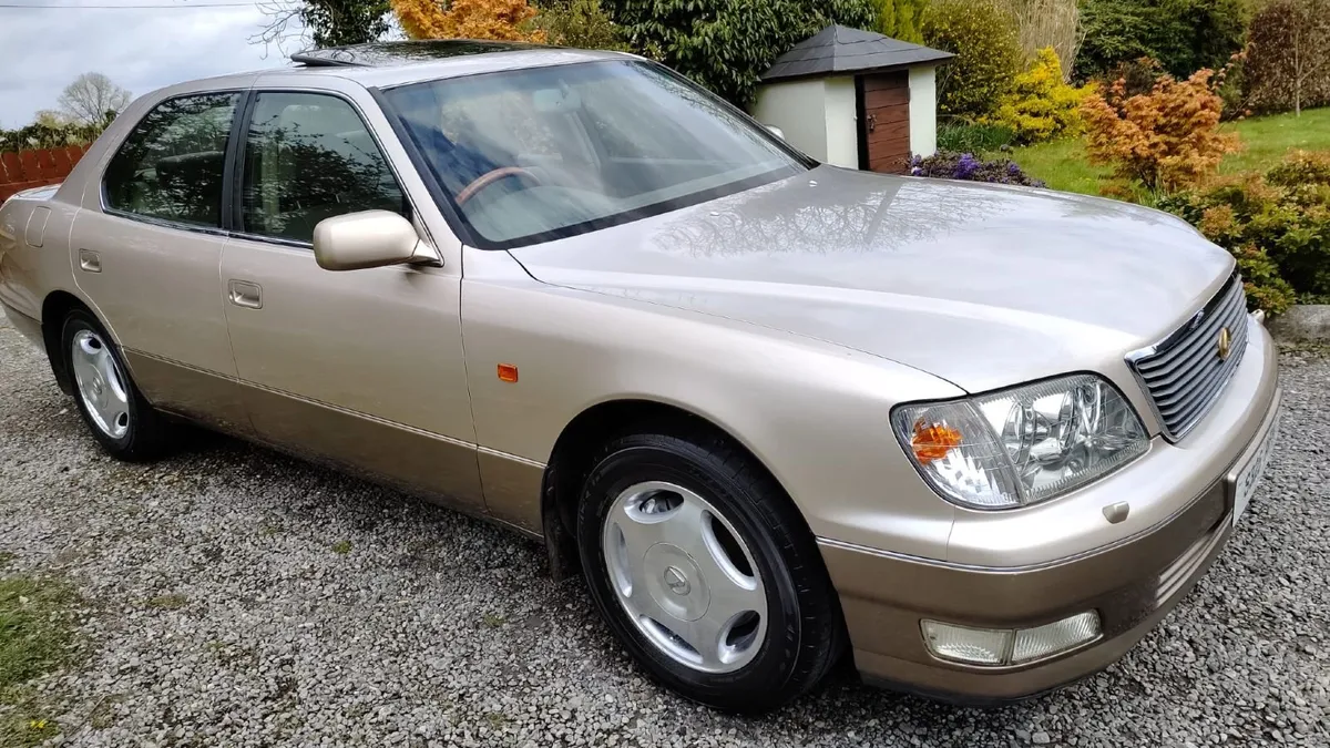 Lexus LS 1998 - Image 1