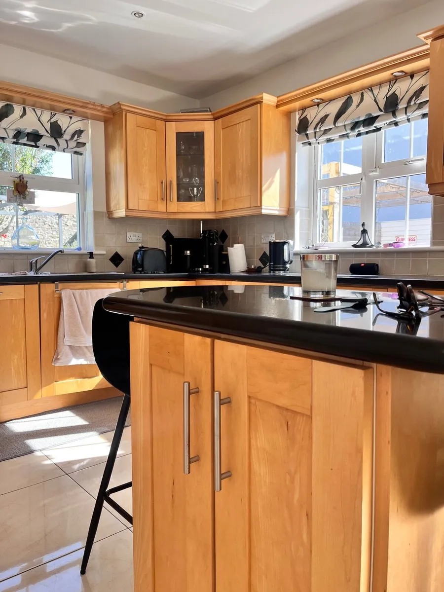 Kitchen cupboard doors and Island - Image 3