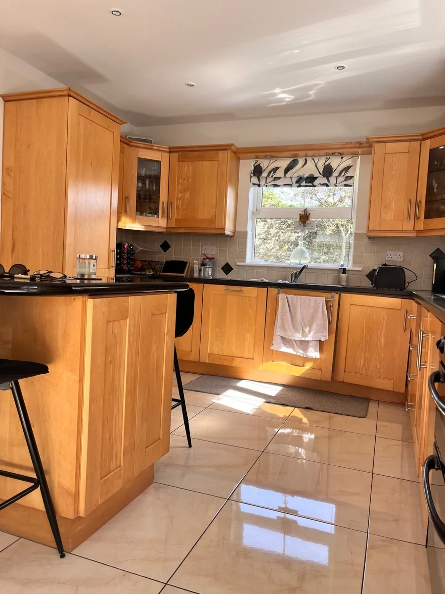 Kitchen cupboard doors and Island - Image 2