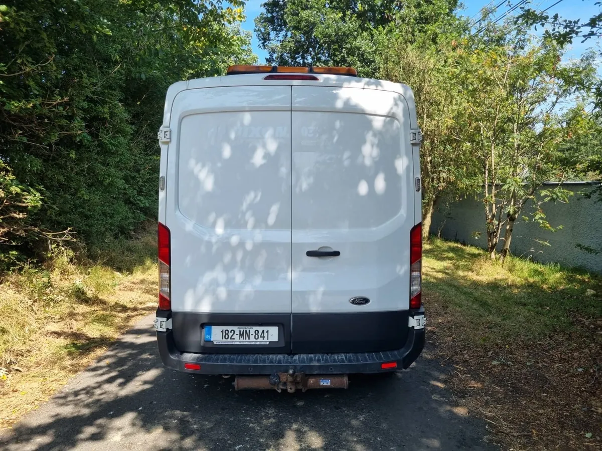 Ford Transit - Image 2
