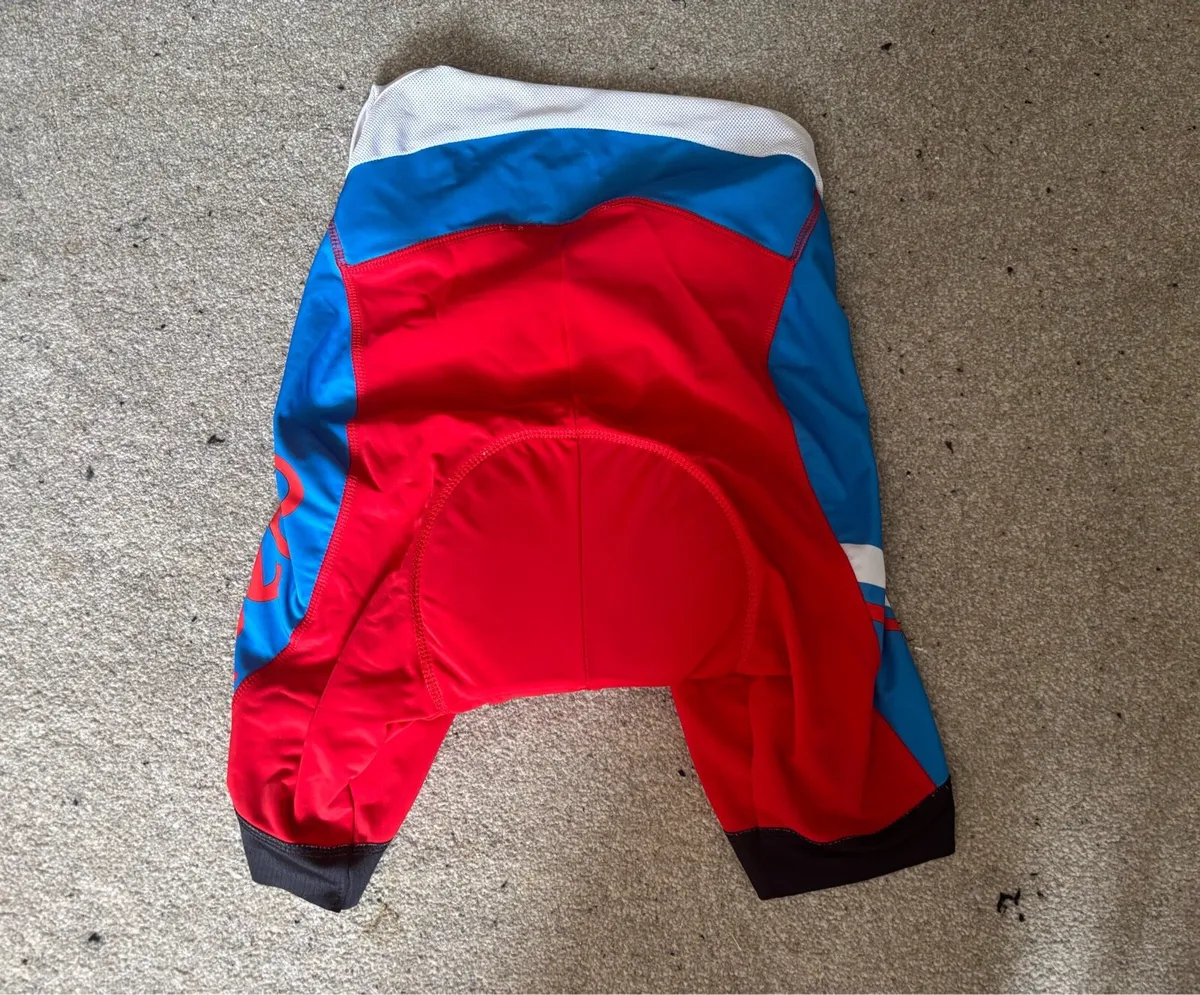Crivit Cycling Suit - Image 2