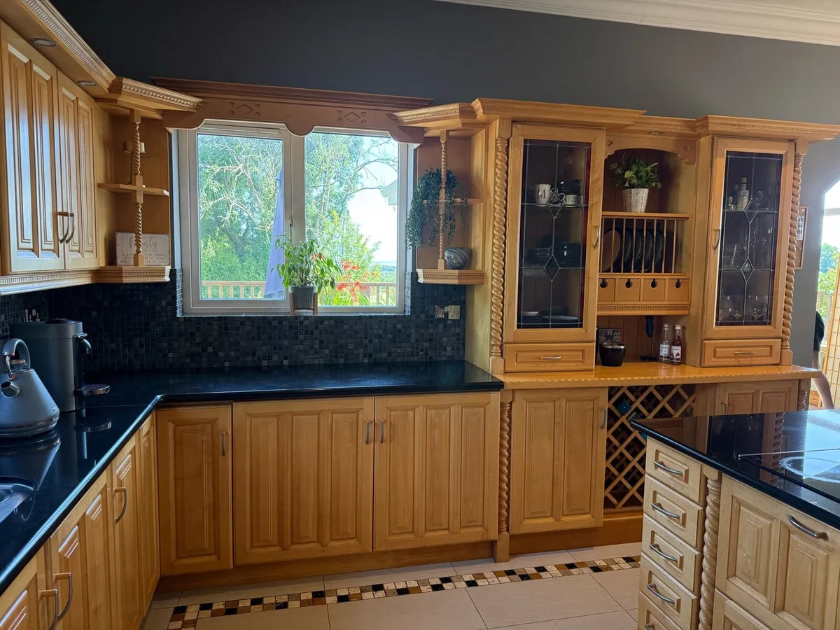 Kitchen - Image 3