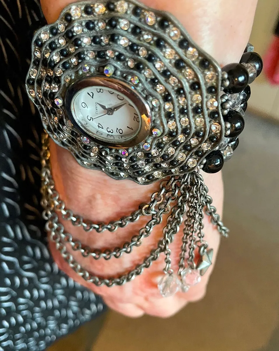 Decorative watch - Image 3