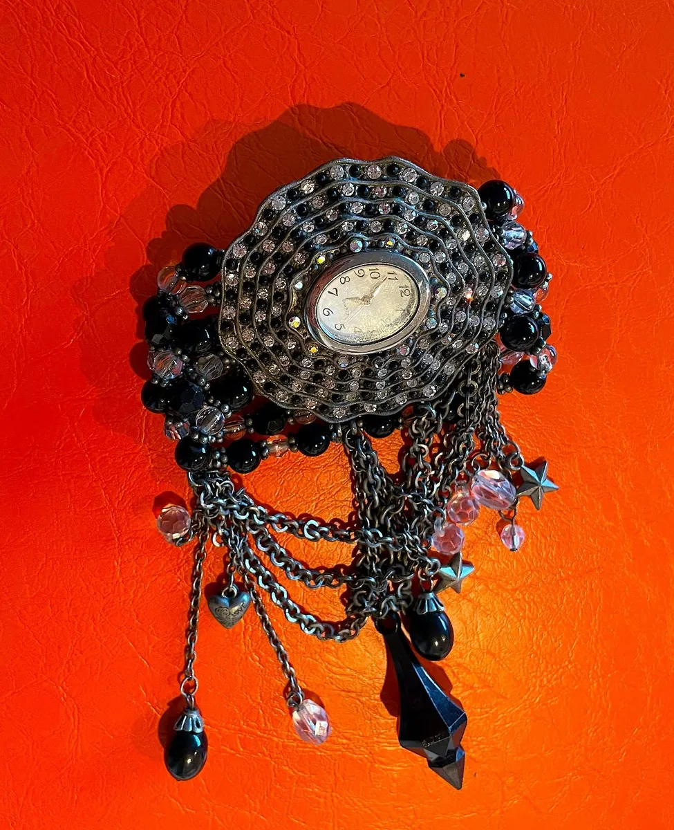 Decorative watch - Image 4