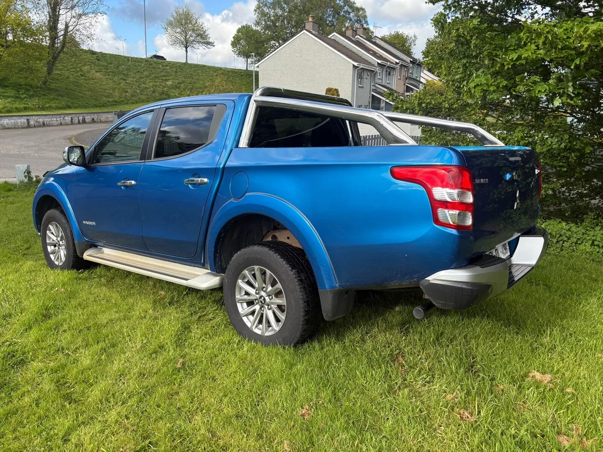 Mitsubishi L200 - Image 4