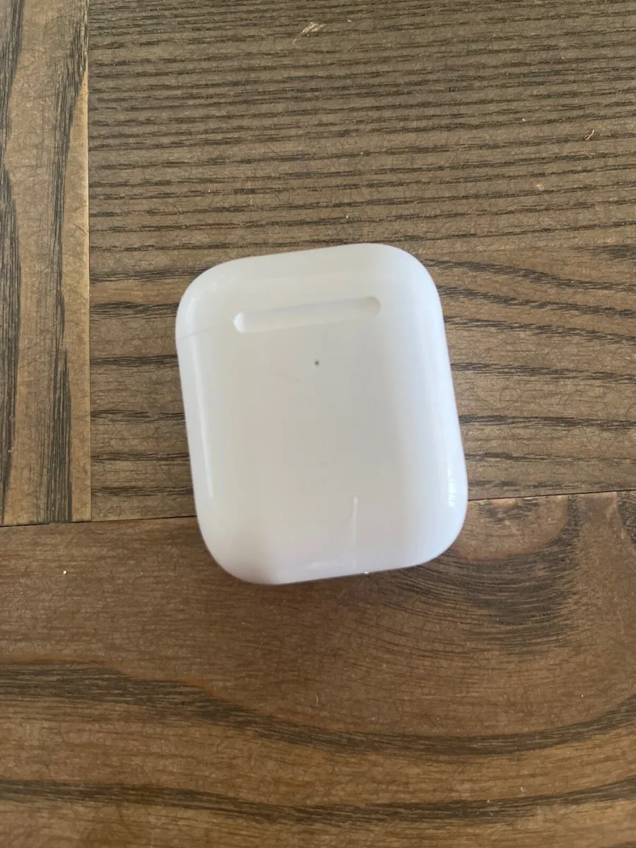 AirPods - Image 3
