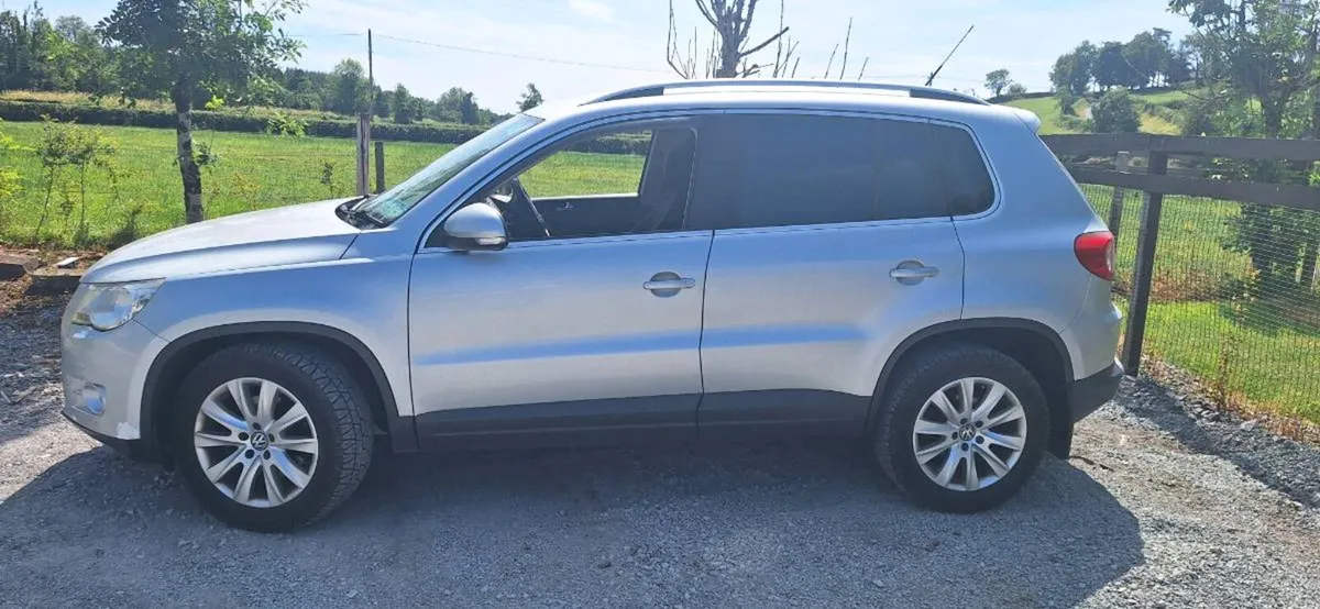 Volkswagon Tiguan - Image 2