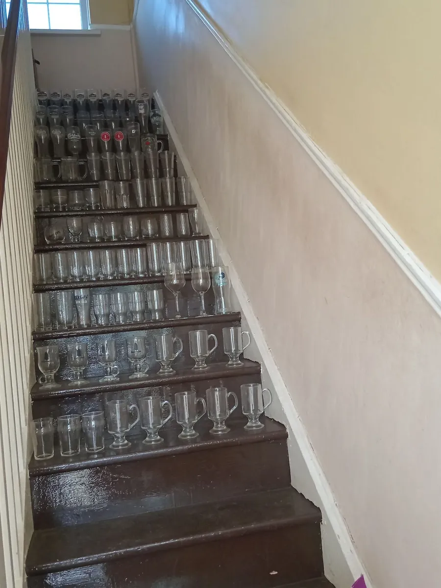 90 MIXED GLASSES - Image 1