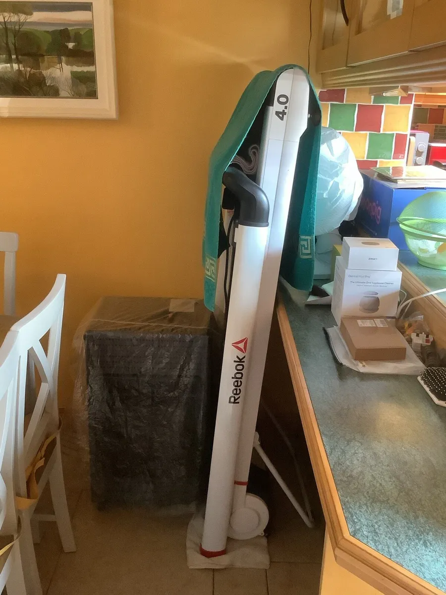 Reebok 4.0 Treadmill . - Image 1