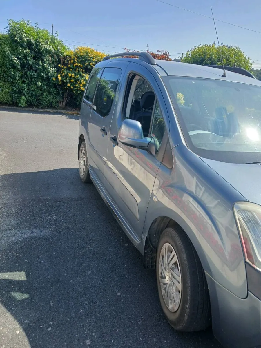 Wheelchair Adapted Citreon Berlingo - Image 3