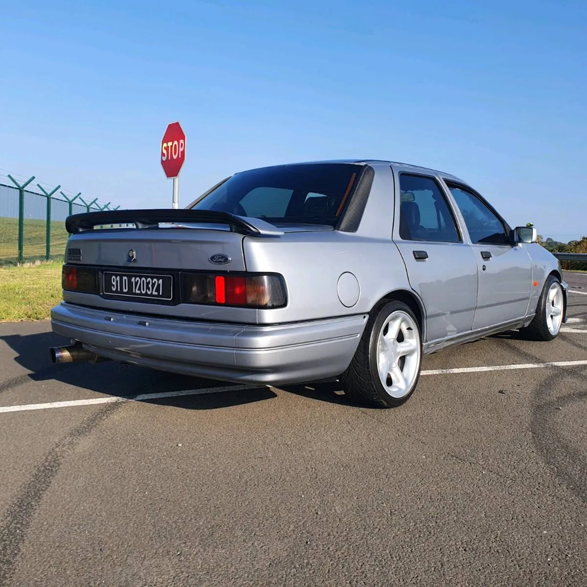 Ford Sierra cosworth Rep 230bhp - Image 4