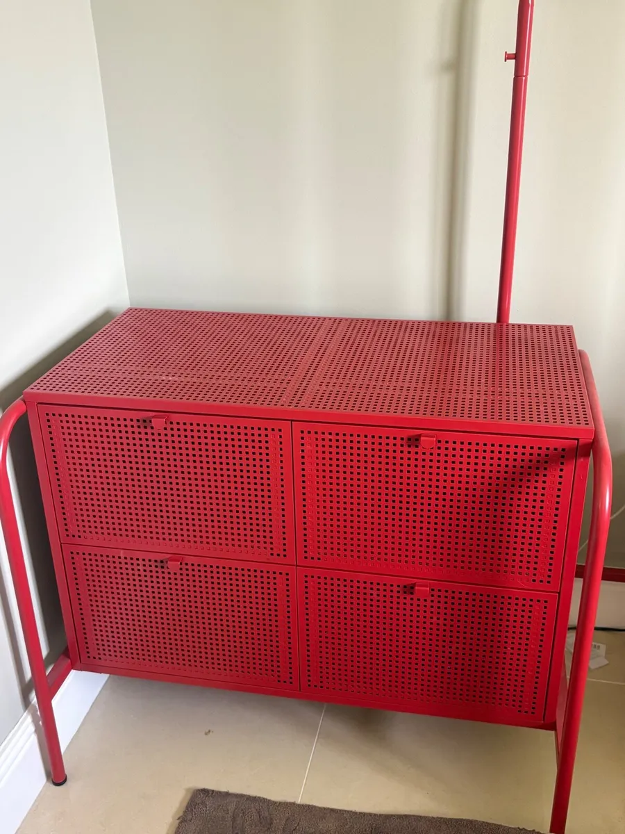 Chest of drawers and clothes rail - Image 2