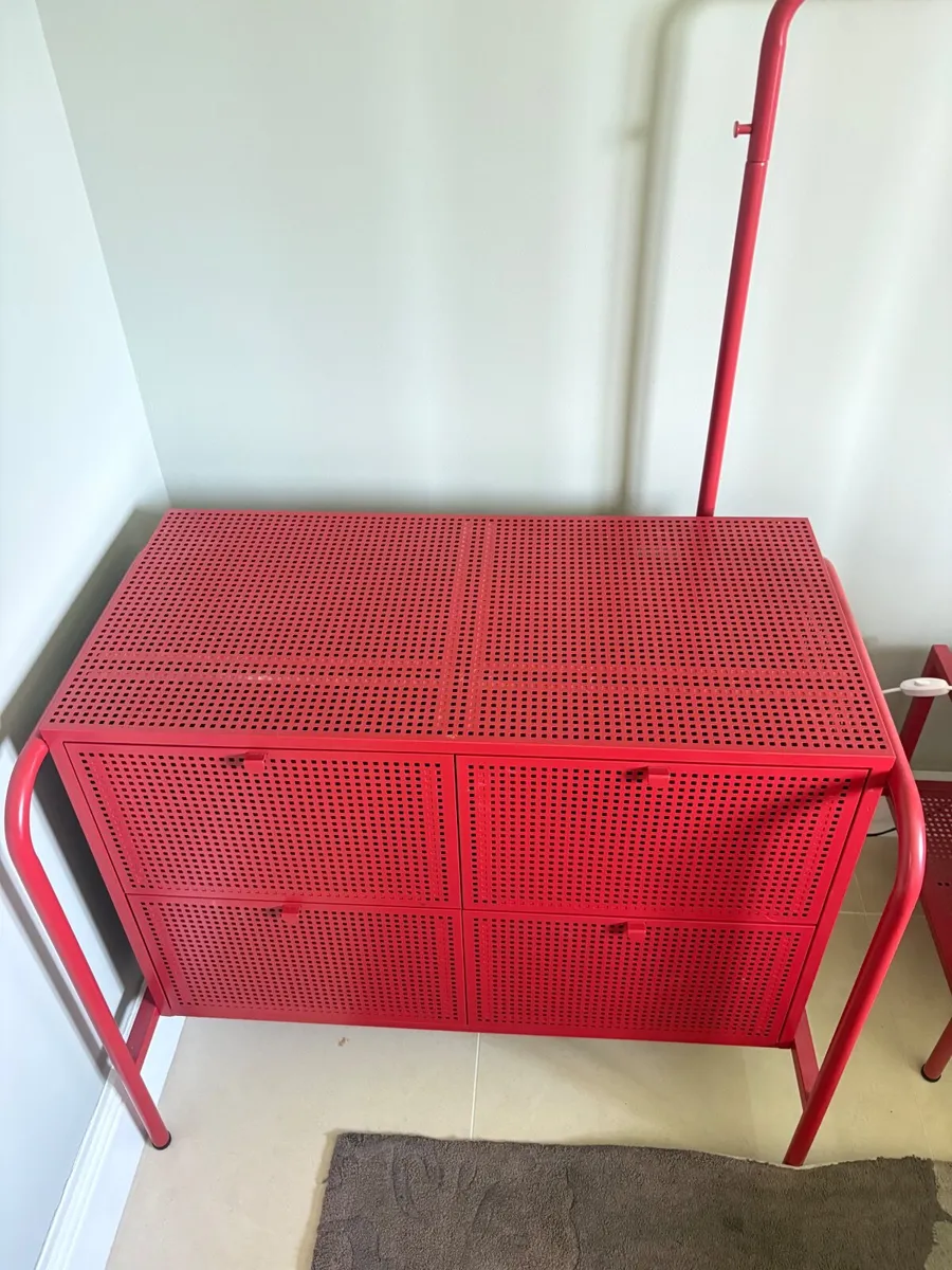 Chest of drawers and clothes rail - Image 1
